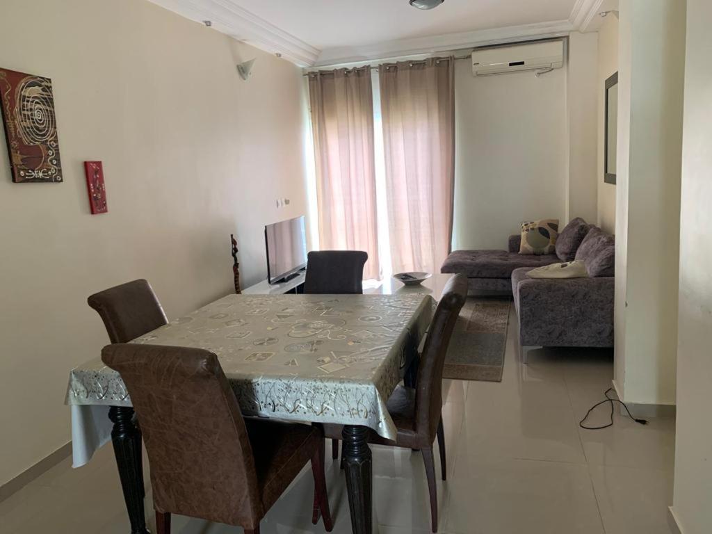 Appartement A Residence De La Paix 达喀尔 外观 照片