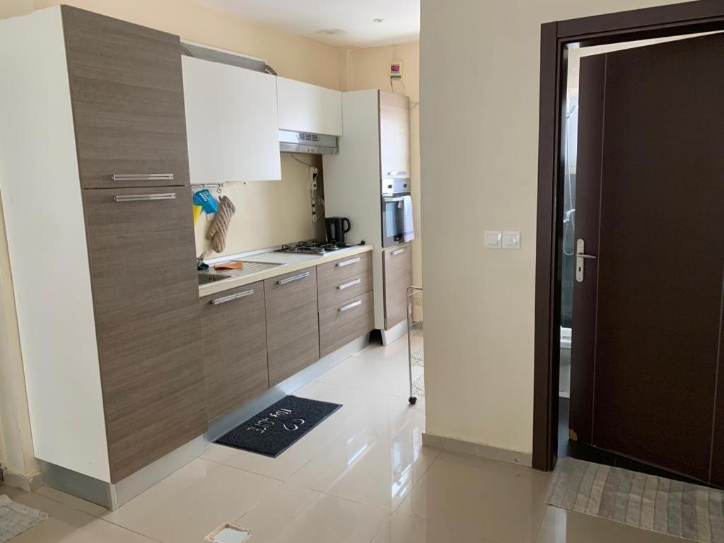 Appartement A Residence De La Paix 达喀尔 外观 照片